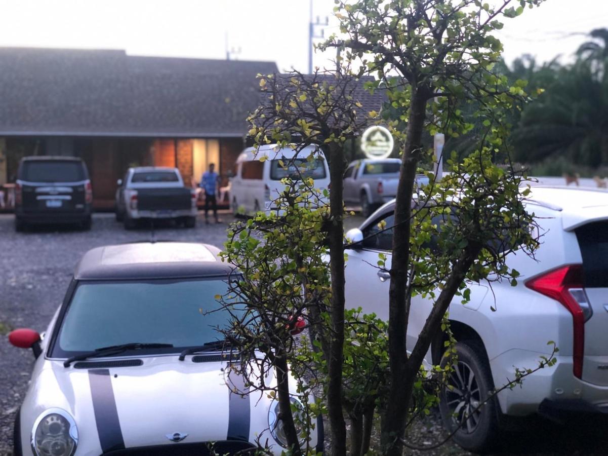 Kob Suk Resort K7 , K10 Sichon Luaran gambar
